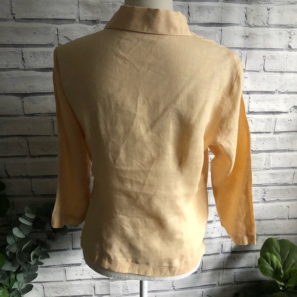 Connie Roberson • Linen Button Up Top 347 - Picture 3 of 8